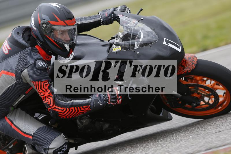 /Archiv-2024/13 22.04.2024 Plüss Moto Sport ADR/Einsteiger/1